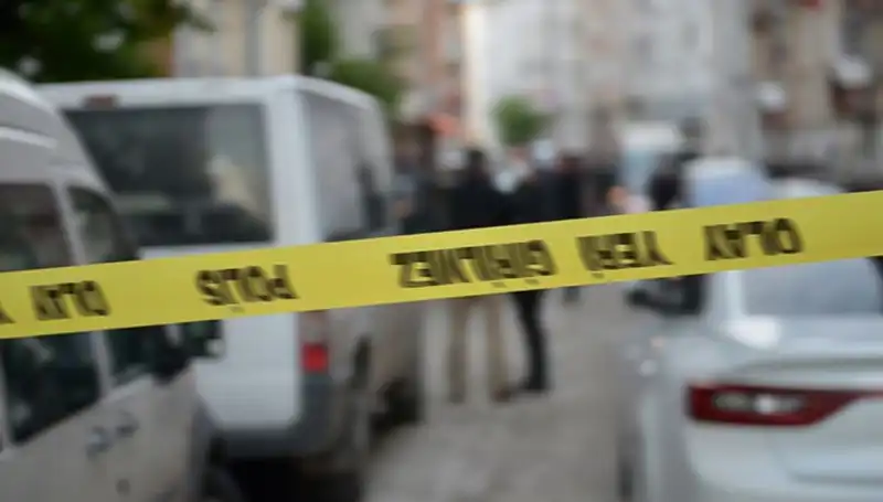 İstanbul'da Gizemli Ölüm: Arkadaşına Bıraktığı Not Şok Yarattı!