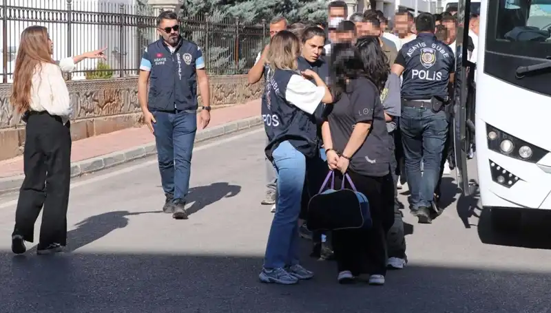 6 İlde Düzenlenen Büyük Eskort Dolandırıcılığı Çetesi Çökertildi