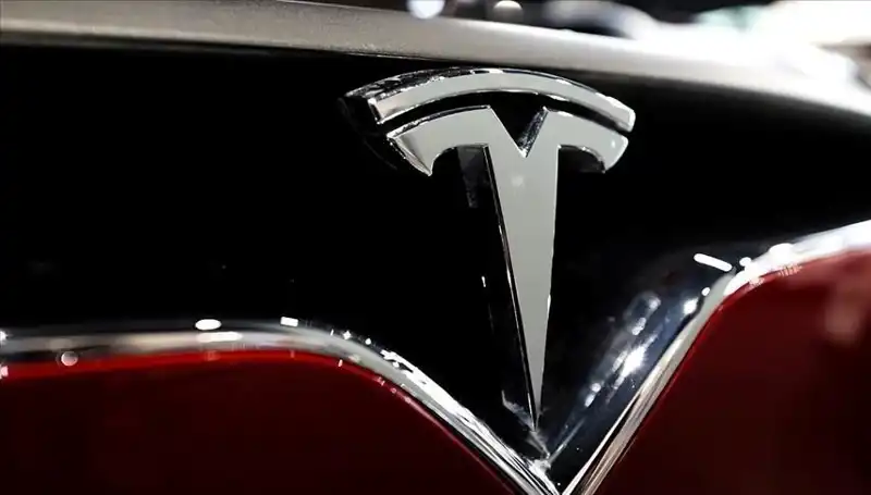 Tesla’da Ucuz Model Tartışmaları Sürüyor: FSD Beklentisi Ne Olacak?