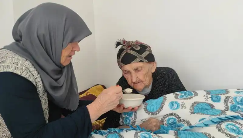 102 Yaşındaki Kezik Nine: Hayatının Sırrını Buldum, Hiç Doktora Gitmedim!