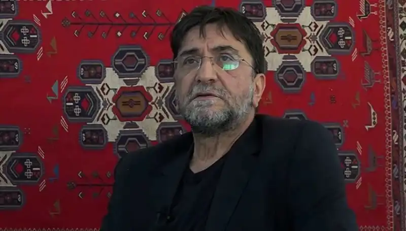 Nihat Genç'in Vefatı: Türk Medyasının Kayıp Ülkesi