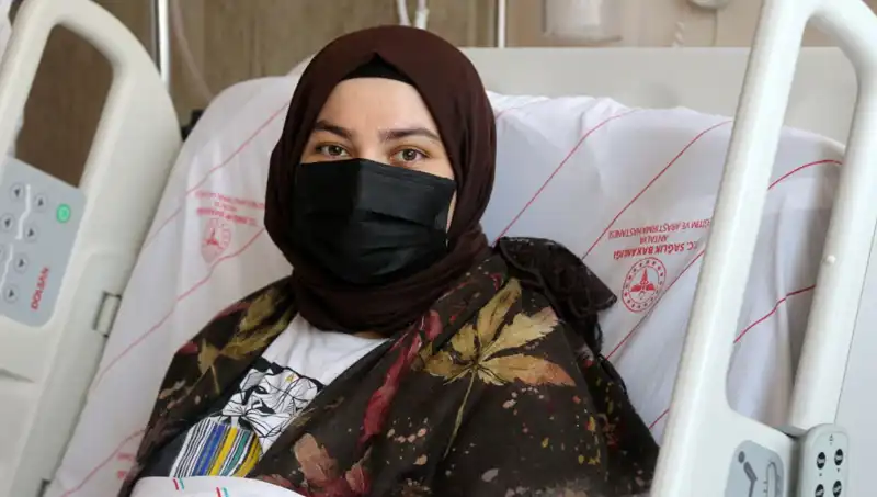 Bitki Çaylarının Bilinmeyen Zararları: Karaciğer Nakli İle Hayata Dönüş