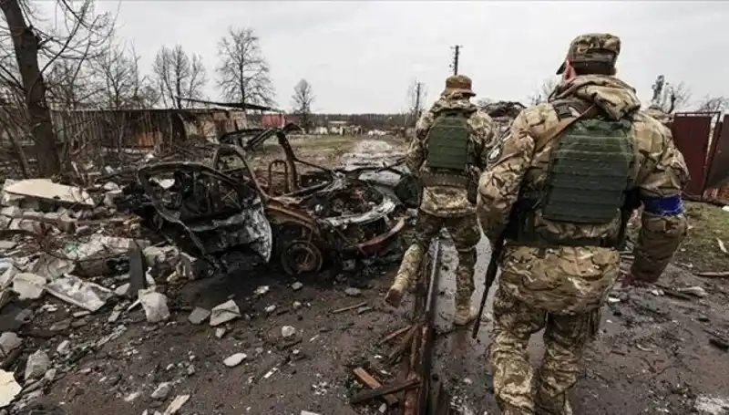Rusya'nın Luhansk'taki Askeri Stratejisi: Tam Kontrol Sağlandı İddiası