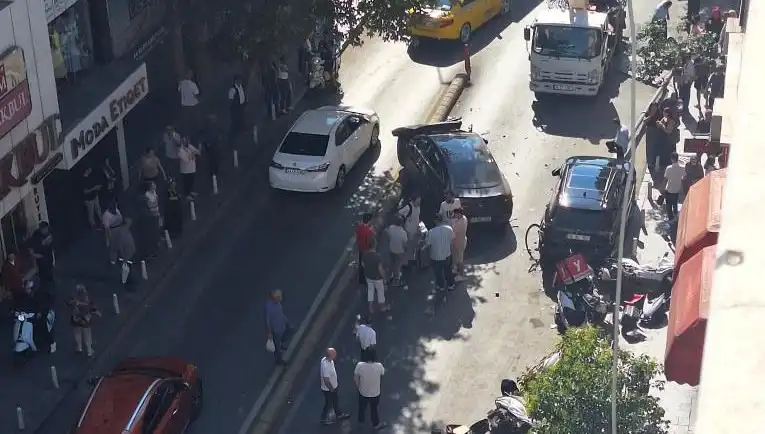 İranlı Sürücünün Şaşırtan Kaza Anı, Şehirde Panik Yarattı