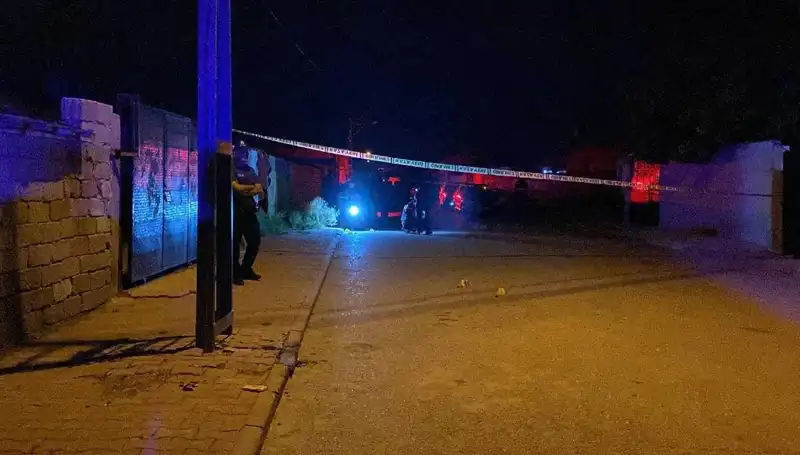 Kuma Getirme Kavgası: İki Gruplar Arasında Çıkan Olayda Kan Döküldü