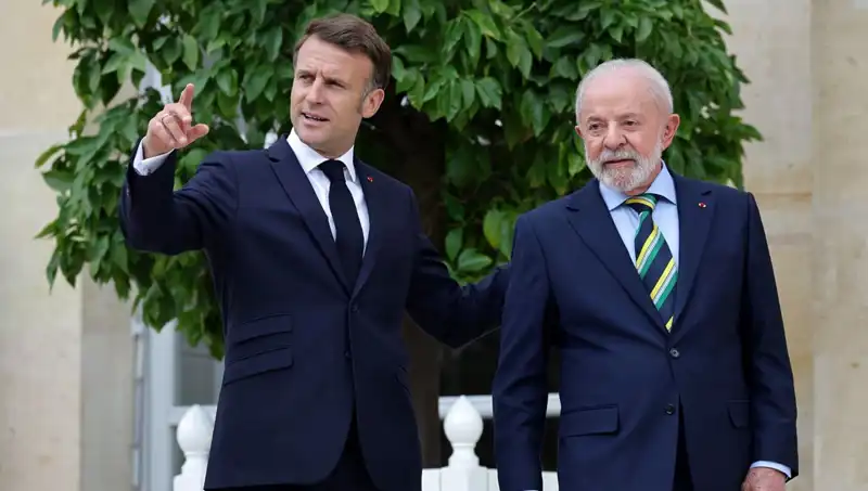 Macron, İsrail'e Yönelik Somut Önlemler İçin Belirsizlik Yaşatıyor