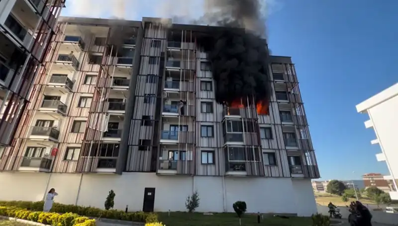 Çanakkale’de Sabahın Korkusu: Yangın Hızla Yayılıyor!