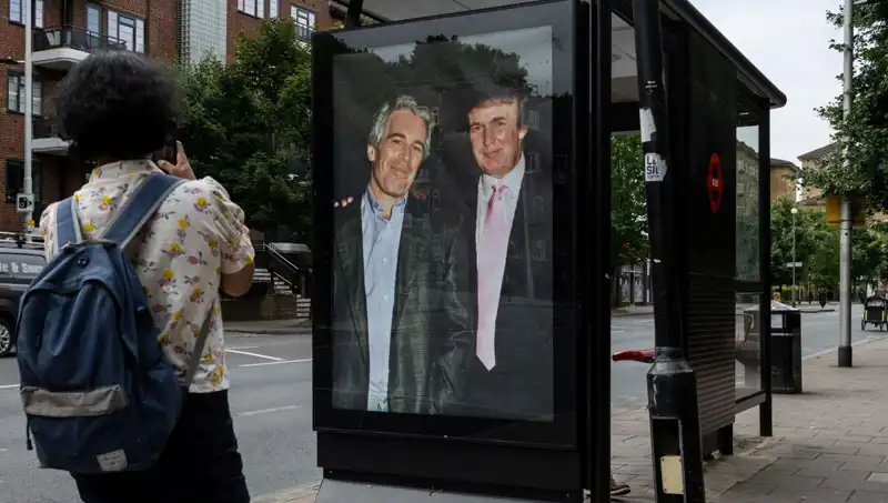 Trump’ın Epstein’e Yazdığı Müstehcen Mektup Gündeme Damgasını Vurdu