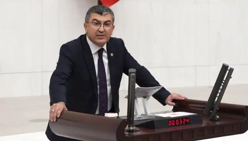Gelecek Partisi'nde Şok Gelişme: Hasan Ekici İstifa Etti!