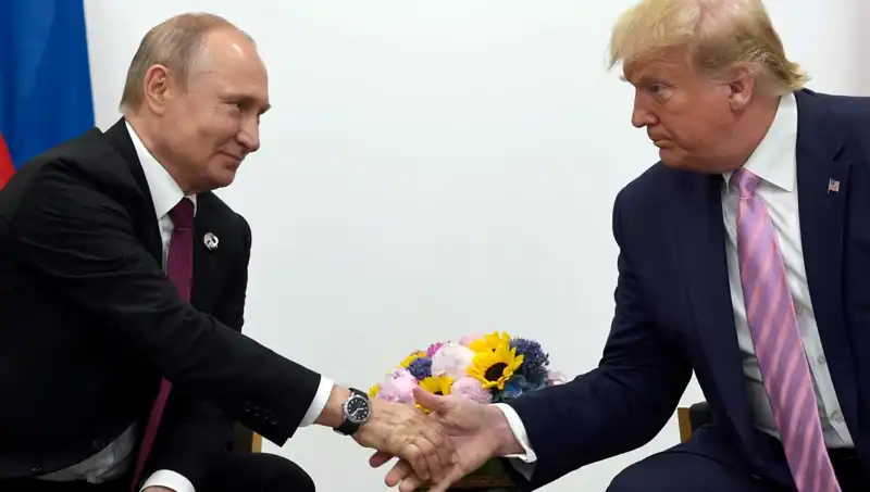 Putin ve Trump Arasında Sıradışı Telefon Görüşmesi: Neler Konuşuldu?