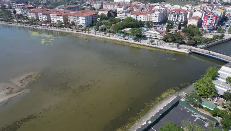 Marmara Denizi'nde Sarsan Görüntü: Ciddi Risk Uyarıları Geldi
