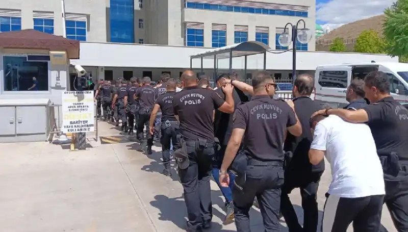 Ankara'da Tehditlerle Haraç Kesme Çetesi Çökertildi: Avukatların Rolü Şaşırttı