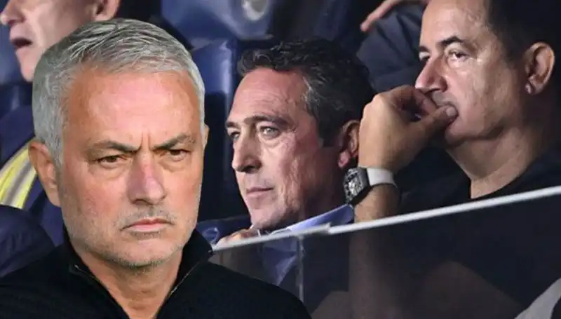 Fenerbahçe'den Mourinho Açıklaması: Ayrılacak mı, Kalacak mı?